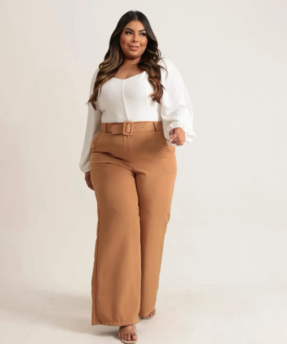 Calça Pantalona com Cinto Premium Plus Size