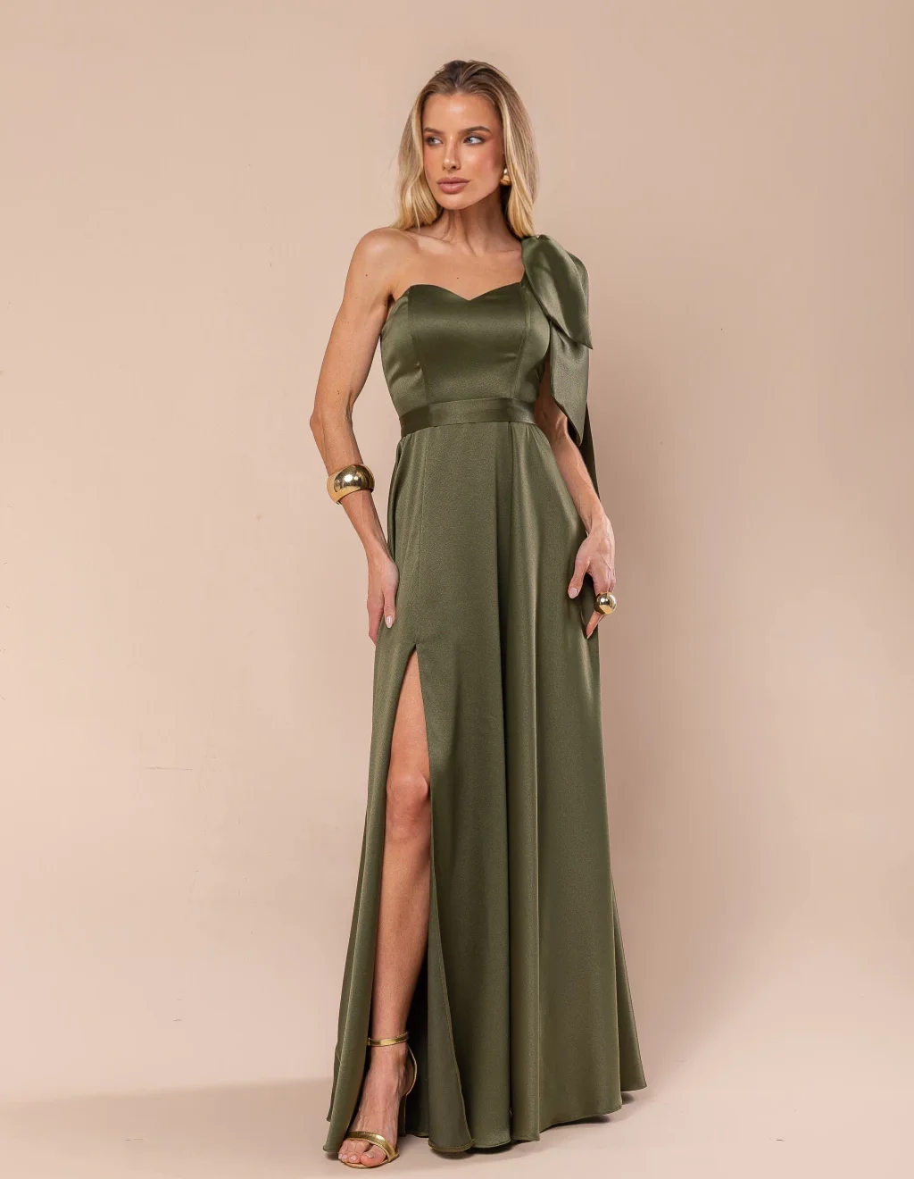 Vestido Modern Glam Verde Oliva de Festa